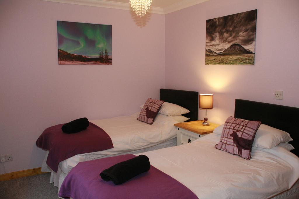 Glenlochy Nevis Bridge Apartments Форт-Уильям Экстерьер фото