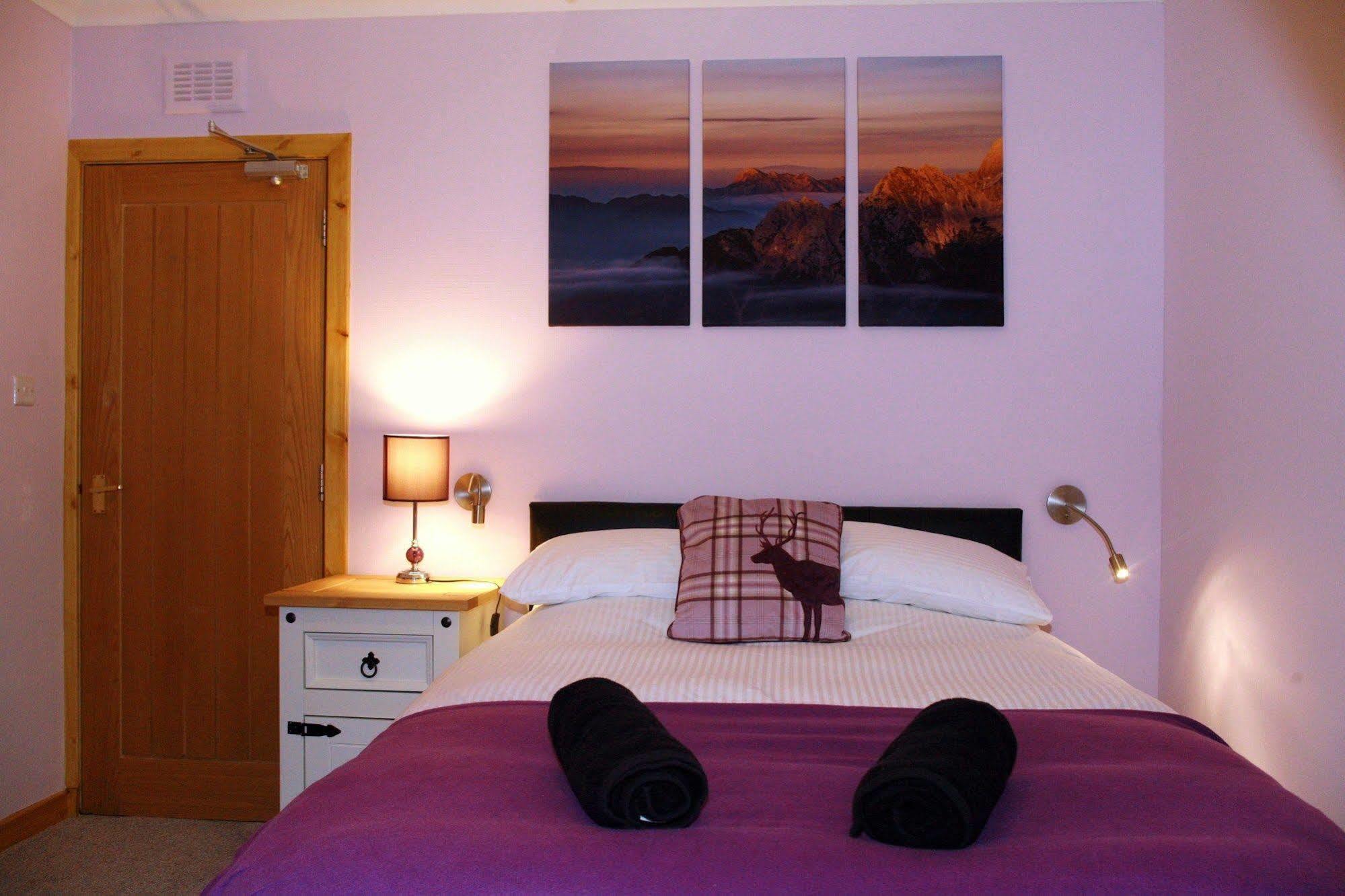 Glenlochy Nevis Bridge Apartments Форт-Уильям Экстерьер фото