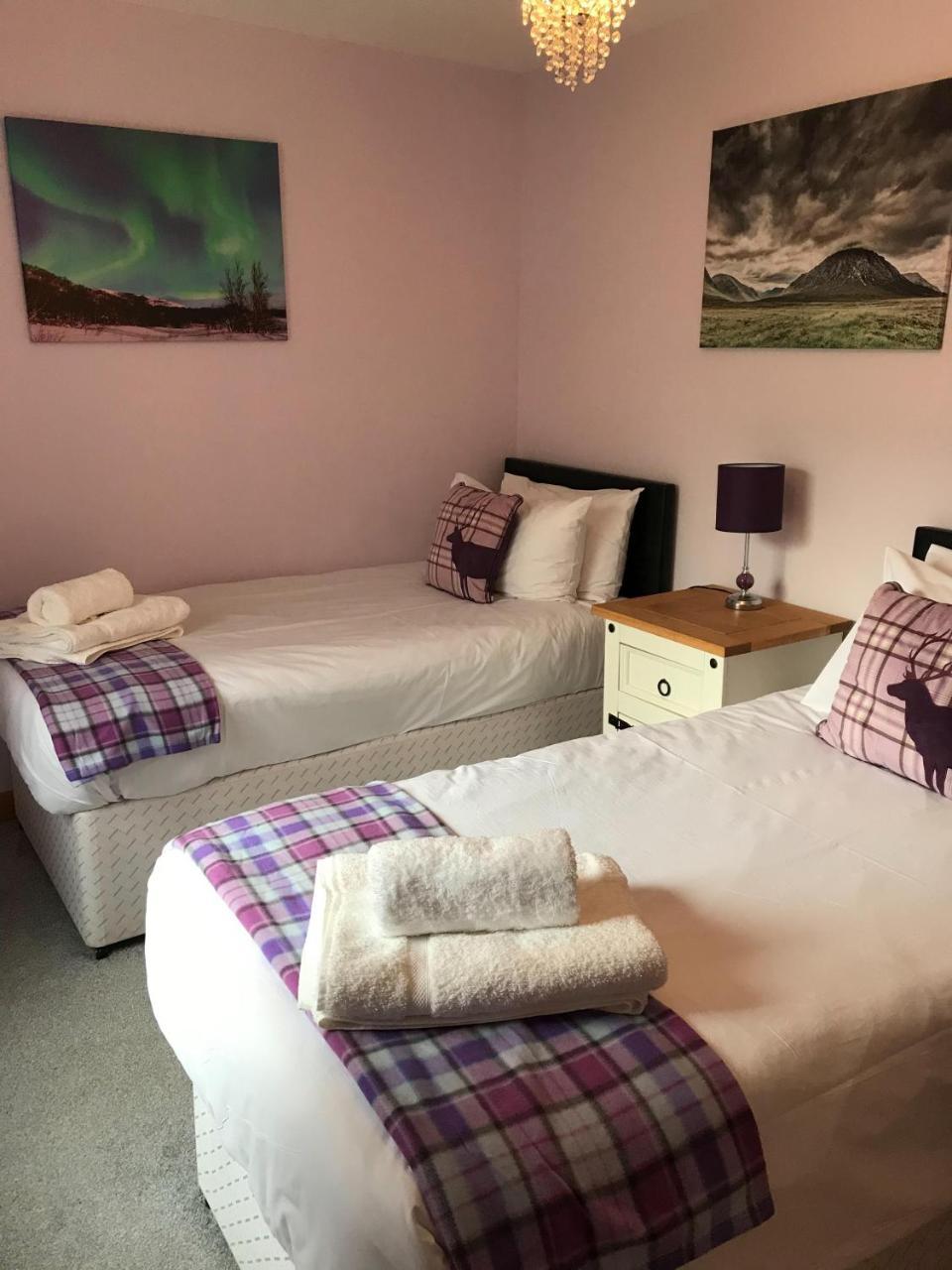 Glenlochy Nevis Bridge Apartments Форт-Уильям Экстерьер фото